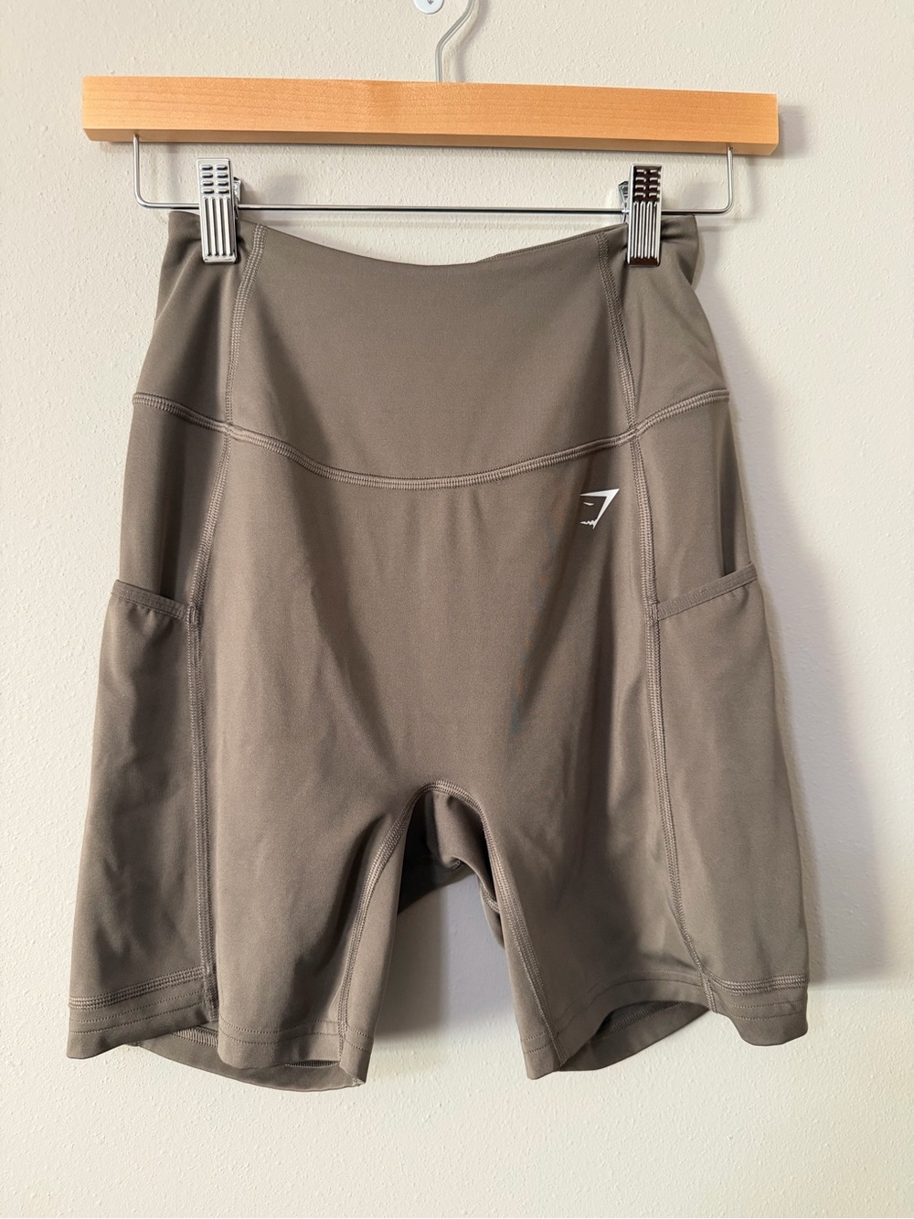 Gymshark Olive Green High Waisted Biker Shorts Pocket Women’s Size Small S